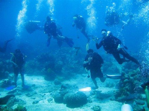 虚拟现实产业园总部基地开工、张村河南等村庄改造项目回迁……2024,崂山要大抓这些大项目