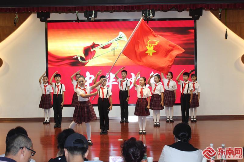 村民半夜盗墓染上怪病,古墓谜团重重,专家:这里有墓穴521座